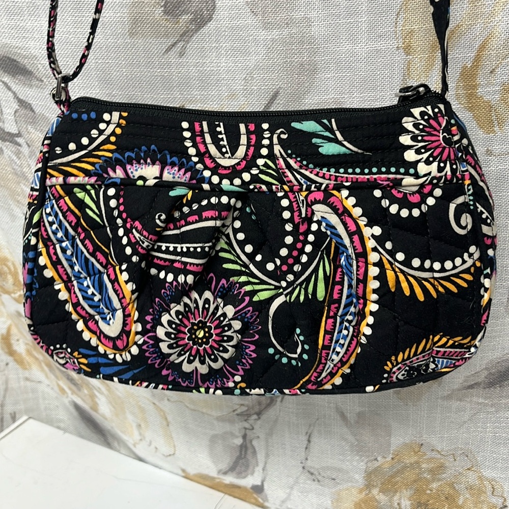 Vera Bradley Small Crossbody Black Paisley 'Bandana Swirl' Frannie 5.5" ht